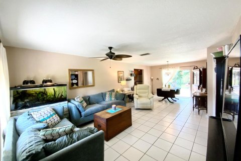Villa ou maison à vendre à North Lauderdale, Floride: 3 chambres, 103.68 m2 № 2085148 - photo 7