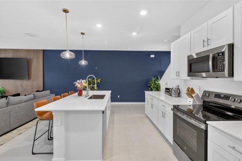 Adosado en venta en Zephyrhills, Florida, 3 dormitorios, 215.44 m2 № 2354781 - foto 12
