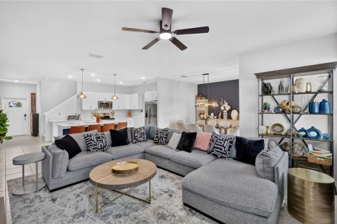 Adosado en venta en Zephyrhills, Florida, 3 dormitorios, 215.44 m2 № 2354781 - foto 18