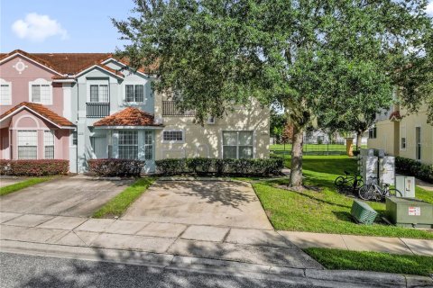 Townhouse in Kissimmee, Florida 4 bedrooms, 152.55 sq.m. № 2388379