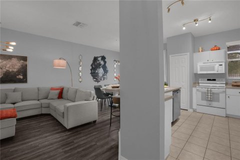 Townhouse in Kissimmee, Florida 4 bedrooms, 152.55 sq.m. № 2388379 - photo 26