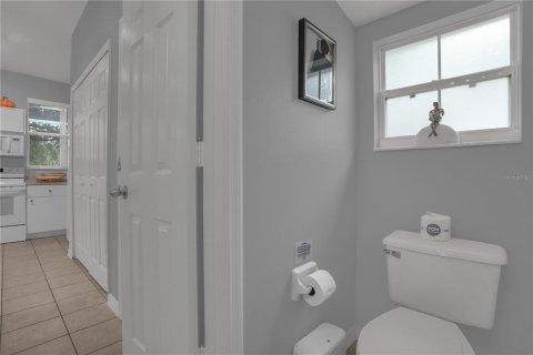 Townhouse in Kissimmee, Florida 4 bedrooms, 152.55 sq.m. № 2388379 - photo 22