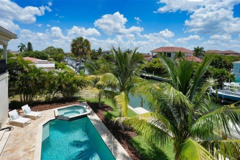 Casa en venta en Longboat Key, Florida, 5 dormitorios, 407.75 m2 № 1530336 - foto 28