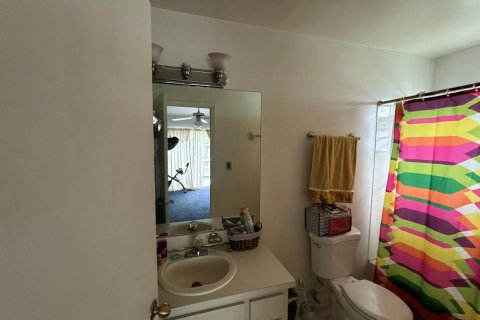 House in Miami, Florida 3 bedrooms, 117.43 sq.m. № 2192719 - photo 15
