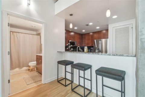 Condominio en venta en Tampa, Florida, 1 dormitorio, 65.4 m2 № 1745409 - foto 9