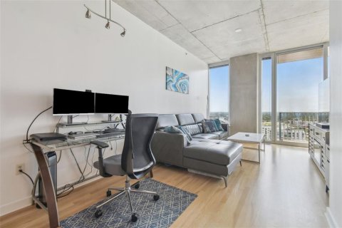 Condominio en venta en Tampa, Florida, 1 dormitorio, 65.4 m2 № 1745409 - foto 11