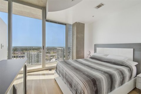 Condominio en venta en Tampa, Florida, 1 dormitorio, 65.4 m2 № 1745409 - foto 20