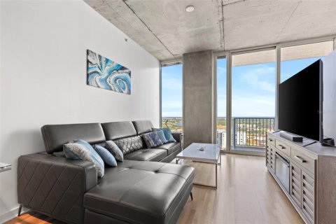 Condominio en venta en Tampa, Florida, 1 dormitorio, 65.4 m2 № 1745409 - foto 12
