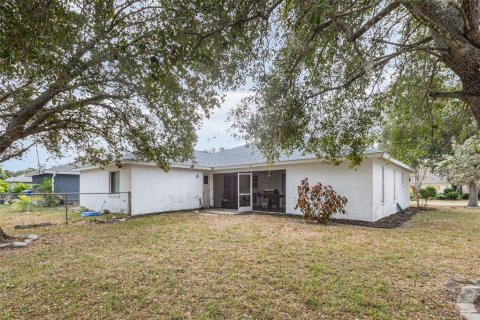 Casa en venta en Bradenton, Florida, 3 dormitorios, 172.52 m2 № 2151250 - foto 16