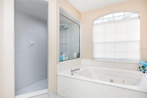 Casa en venta en Bradenton, Florida, 3 dormitorios, 172.52 m2 № 2151250 - foto 11