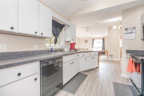 Casa en venta en Bradenton, Florida, 3 dormitorios, 172.52 m2 № 2151250 - foto 6