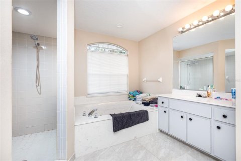 Casa en venta en Bradenton, Florida, 3 dormitorios, 172.52 m2 № 2151250 - foto 10