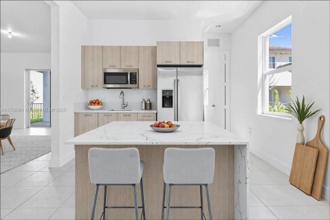 Casa en venta en Davie, Florida, 5 dormitorios, 361.2 m2 № 1728062 - foto 20