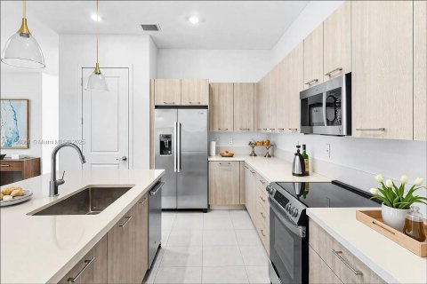 Casa en venta en Davie, Florida, 5 dormitorios, 361.2 m2 № 1728062 - foto 9