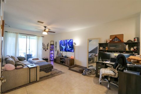 Adosado en alquiler en Riverview, Florida, 2 dormitorios, 124.49 m2 № 2093624 - foto 4