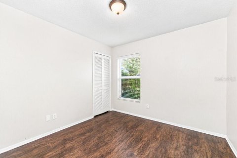 Villa ou maison à louer à Apopka, Floride: 3 chambres, 117.61 m2 № 2406610 - photo 13