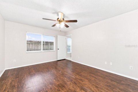 Villa ou maison à louer à Apopka, Floride: 3 chambres, 117.61 m2 № 2406610 - photo 11