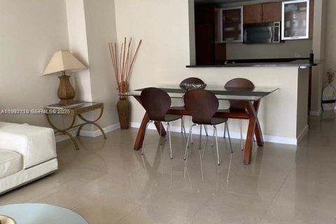 Снять в аренду кондоминиум в Авентура, Флорида 1 спальня, 78.13м2, № 2055602 - фото 11