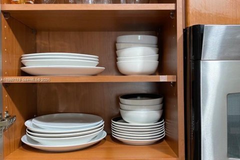 Снять в аренду кондоминиум в Авентура, Флорида 1 спальня, 78.13м2, № 2055602 - фото 5