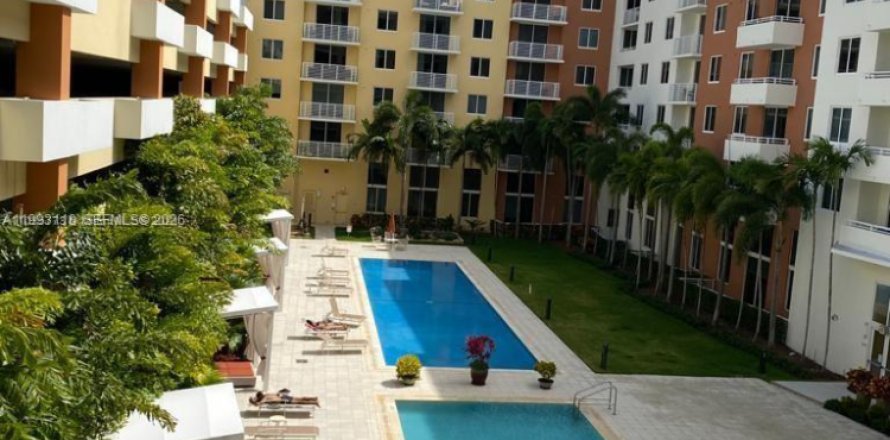 Кондоминиум с 1 спальней в Авентура, Флорида № 2055602