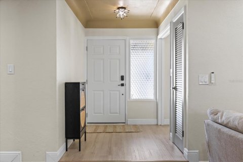 Casa en venta en Saint Petersburg, Florida, 4 dormitorios, 174.1 m2 № 2143076 - foto 27