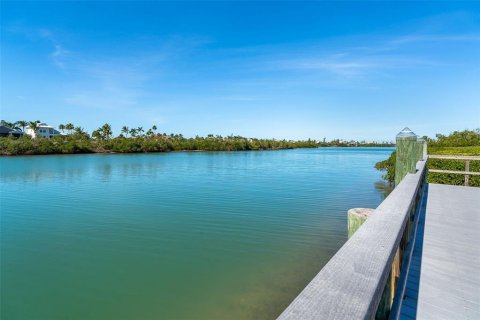 Copropriété à vendre à Placida, Floride: 2 chambres, 156.26 m2 № 2410138 - photo 10