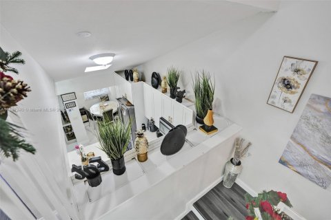 Touwnhouse à vendre à Tamarac, Floride: 3 chambres, 121.79 m2 № 2054509 - photo 14