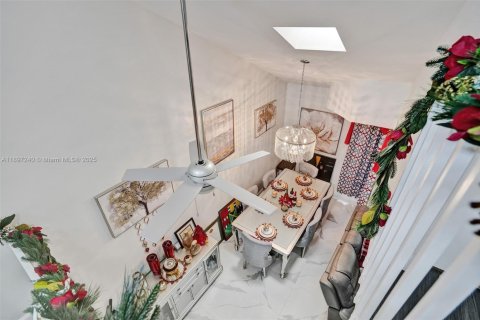 Touwnhouse à vendre à Tamarac, Floride: 3 chambres, 121.79 m2 № 2054509 - photo 13