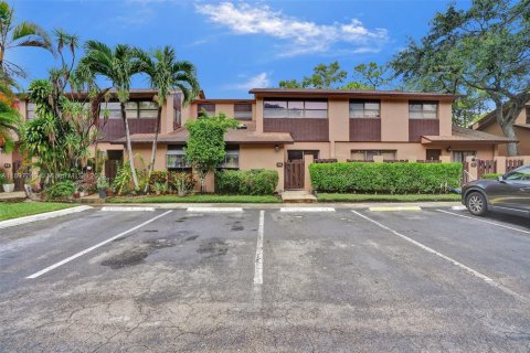 Touwnhouse à vendre à Tamarac, Floride: 3 chambres, 121.79 m2 № 2054509 - photo 27
