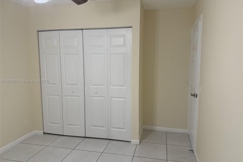 Casa en alquiler en Weston, Florida, 3 dormitorios, 142.33 m2 № 1890932 - foto 27