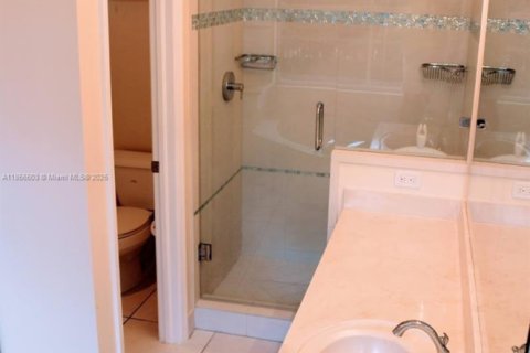 Casa en alquiler en Weston, Florida, 3 dormitorios, 142.33 m2 № 1890932 - foto 13