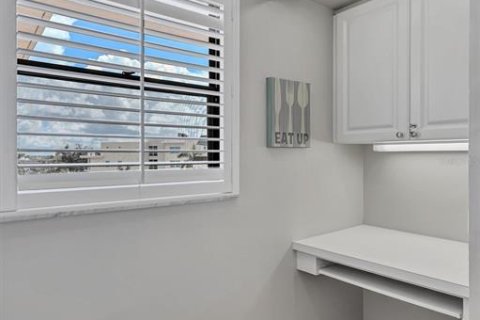 Condominio en venta en Sarasota, Florida, 2 dormitorios, 117.52 m2 № 2351755 - foto 23
