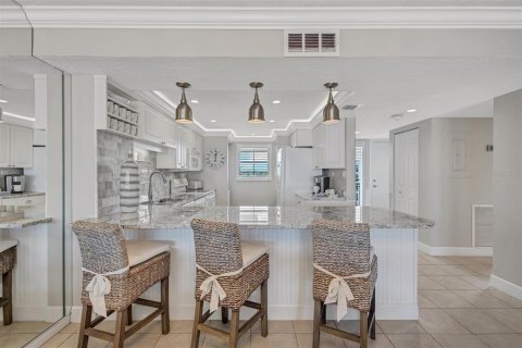 Condominio en venta en Sarasota, Florida, 2 dormitorios, 117.52 m2 № 2351755 - foto 16