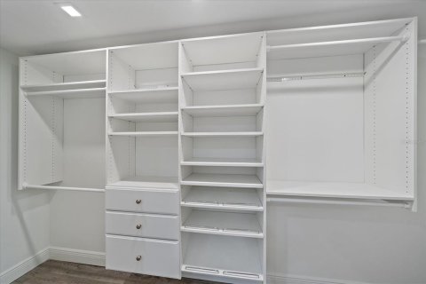 Купить кондоминиум в Сарасота, Флорида 6 комнат, 132.01м2, № 1751252 - фото 26