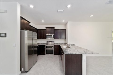 Villa ou maison à louer à Ocala, Floride: 3 chambres, 140.75 m2 № 1810349 - photo 3