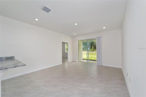 Villa ou maison à louer à Ocala, Floride: 3 chambres, 140.75 m2 № 1810349 - photo 11
