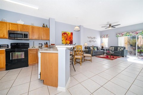 Adosado en venta en Kissimmee, Florida, 3 dormitorios, 119.47 m2 № 1909214 - foto 7