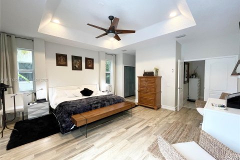 Casa en venta en Weston, Florida, 5 dormitorios, 272.67 m2 № 1772353 - foto 18