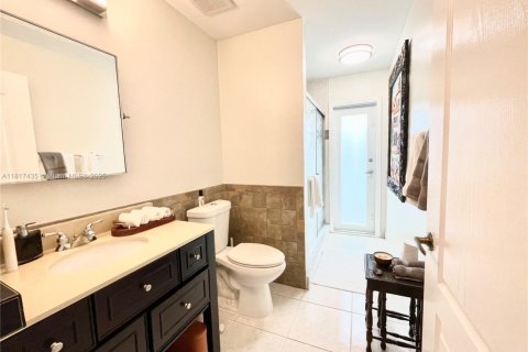 Casa en venta en Weston, Florida, 5 dormitorios, 272.67 m2 № 1772353 - foto 24