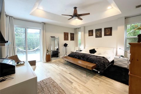 Casa en venta en Weston, Florida, 5 dormitorios, 272.67 m2 № 1772353 - foto 17