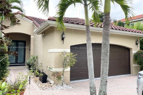 Casa en venta en Weston, Florida, 5 dormitorios, 272.67 m2 № 1772353 - foto 2