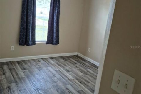 House in Palm Coast, Florida 3 bedrooms, 125.42 sq.m. № 2207955 - photo 15