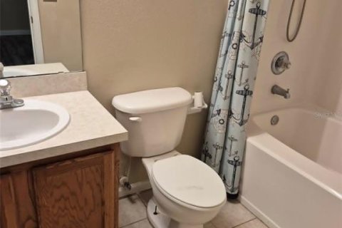 House in Palm Coast, Florida 3 bedrooms, 125.42 sq.m. № 2207955 - photo 14