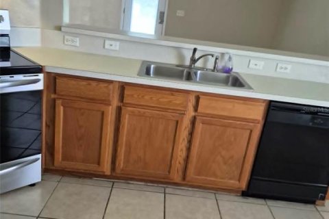 House in Palm Coast, Florida 3 bedrooms, 125.42 sq.m. № 2207955 - photo 6