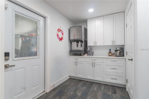 Villa ou maison à vendre à Seminole, Floride: 5 chambres, 344.67 m2 № 2354677 - photo 23