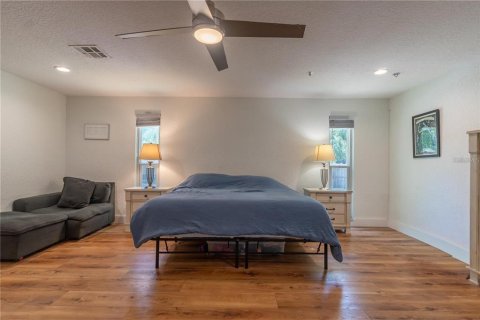 Villa ou maison à vendre à Seminole, Floride: 5 chambres, 344.67 m2 № 2354677 - photo 10