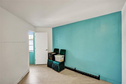 Купить кондоминиум в Авентура, Флорида 1 спальня, 80.82м2, № 1975470 - фото 7