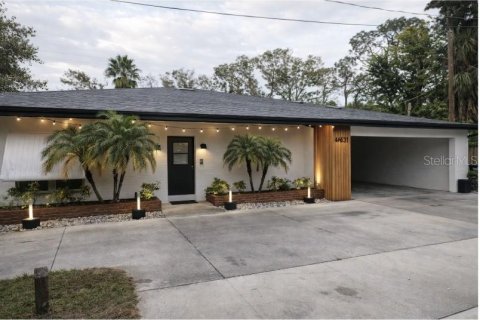 Apartment in Saint Petersburg, Florida 3 bedrooms, 60.39 sq.m. № 2239157