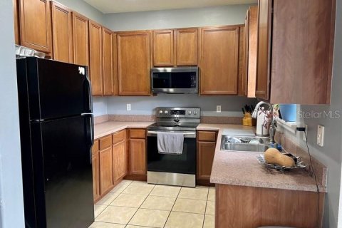Touwnhouse à louer à Casselberry, Floride: 3 chambres, 145.39 m2 № 2313293 - photo 5