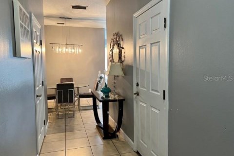 Touwnhouse à louer à Casselberry, Floride: 3 chambres, 145.39 m2 № 2313293 - photo 2